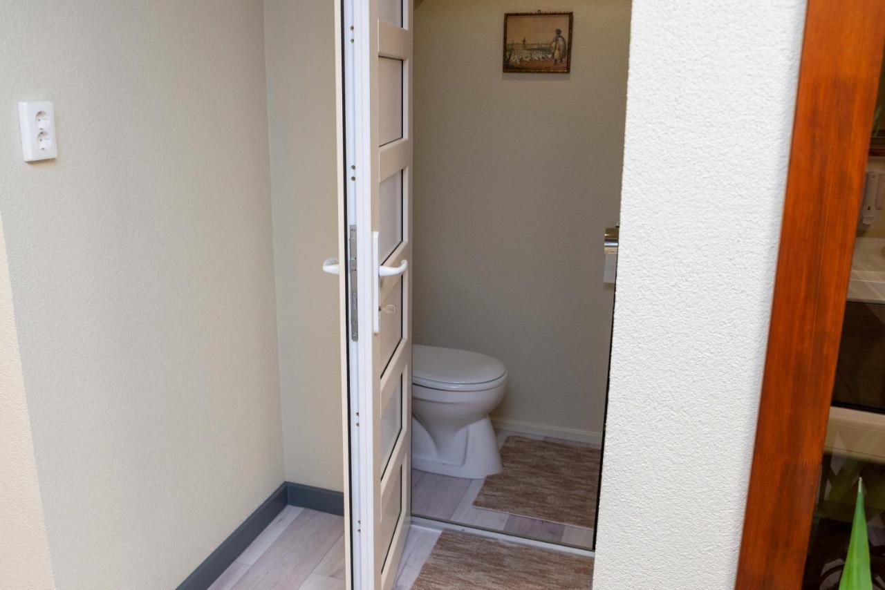 E 14 Aparthotel Berekfurdo Luaran gambar